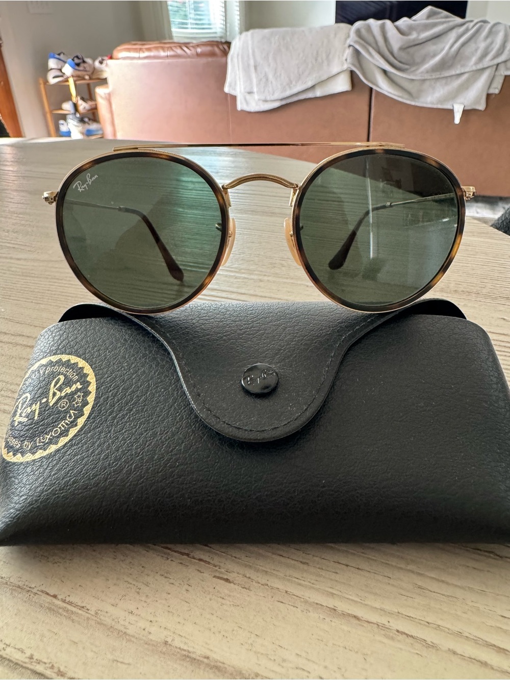 Ray-Ban ROUND DOUBLE BRIDGE Sunglasses in Tortoise/Gold with Green Lenses